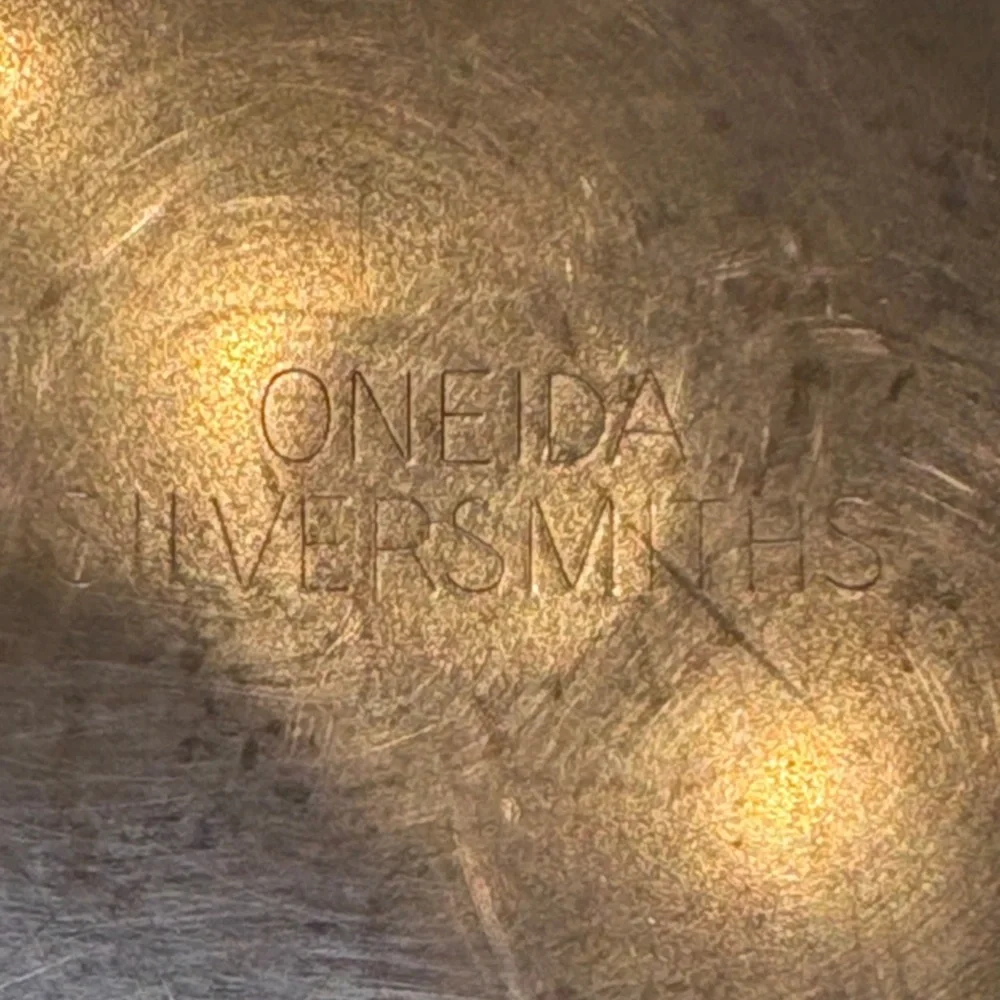 VTG Pr Oneida Silversmiths Silver-Plated‎ Taper Candle Holders